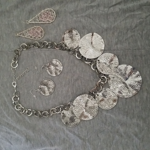 Jewelry - 3 for 15.00 Silvertone statement necklace and matching earrings